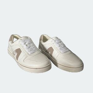 New MIA Sneakers - SIZE 9